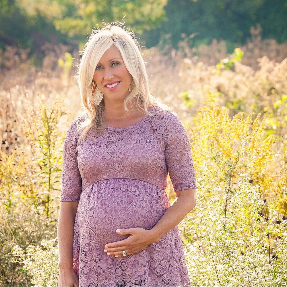 Hello miz maternity top
